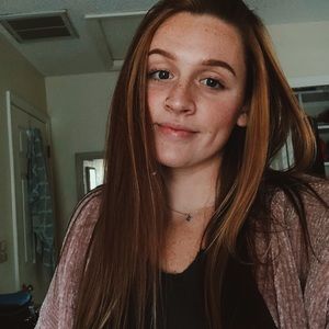 Meet your Posher, Natalie